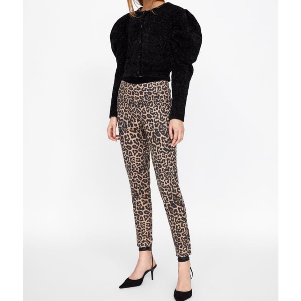 👀✅ NWT’s Zara Animal print pants Leggings Size Small S